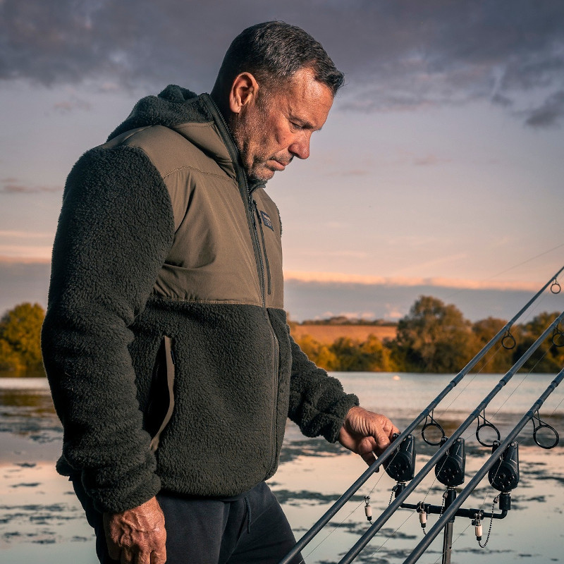Trakker jacket hotsell